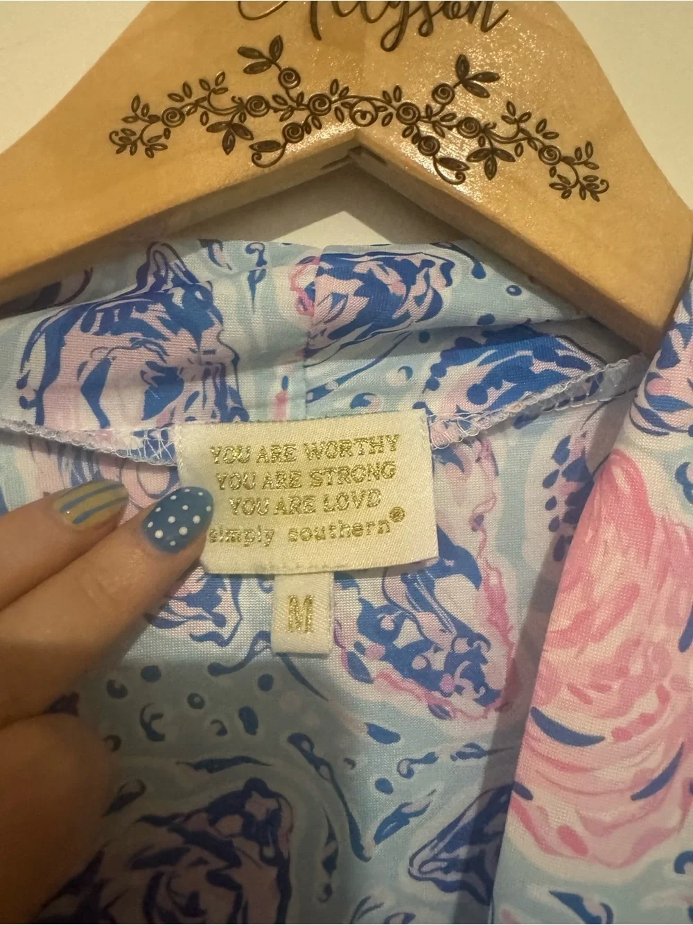 SIMPLY SOUTHERN ROBE & Night GownBLUE & Pink & WHITE Oyster SIZE Medium